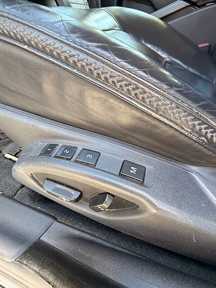 Volvo XC70 19 of 30