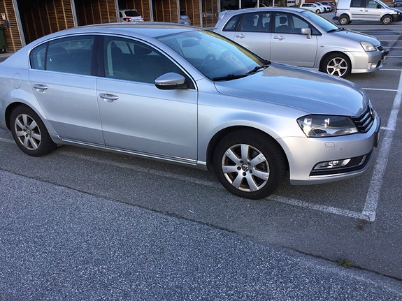 Volkswagen Passat 5 of 15