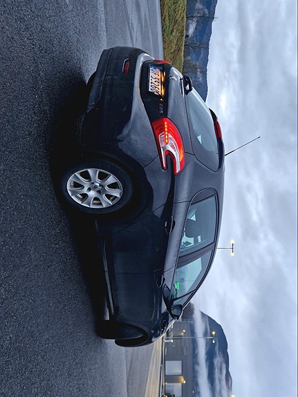 Peugeot 208 5 of 10