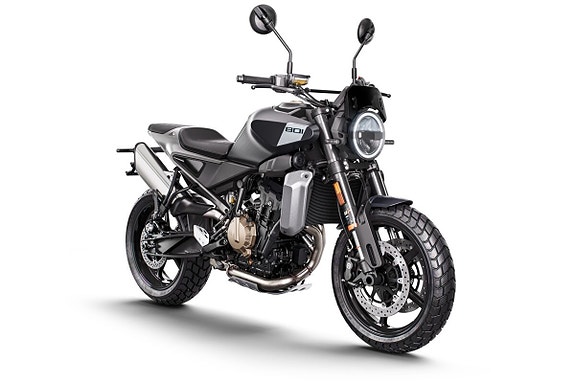 Husqvarna Svartpilen 801 " KAMPANJE" - 18000.- 3 of 4