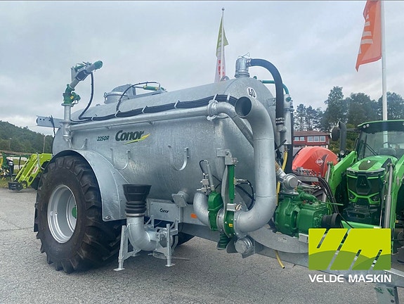 CONOR 10200L Kombivogn