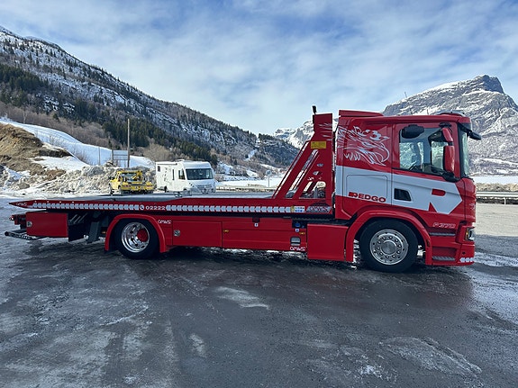 Scania P 420 4 of 5