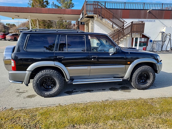 Nissan Patrol 9 of 30