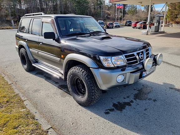 Nissan Patrol 5 of 30