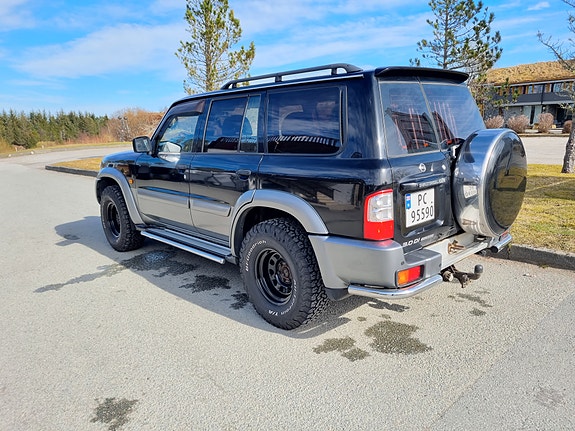 Nissan Patrol 6 of 30
