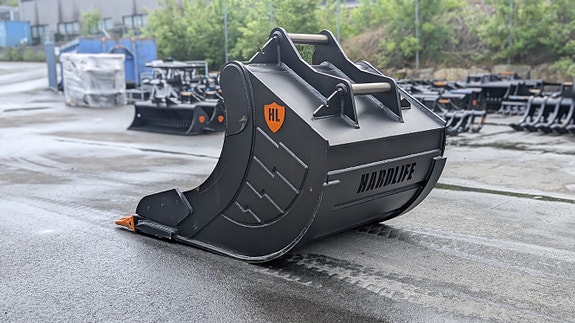 Hardlife 1600 Liter Graveskuff S70 3 of 7