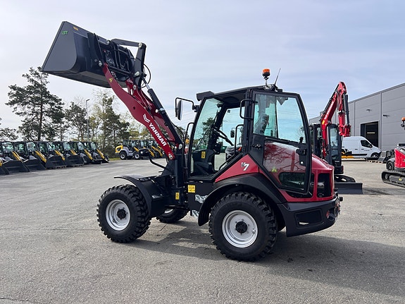 Yanmar V7 2 of 18