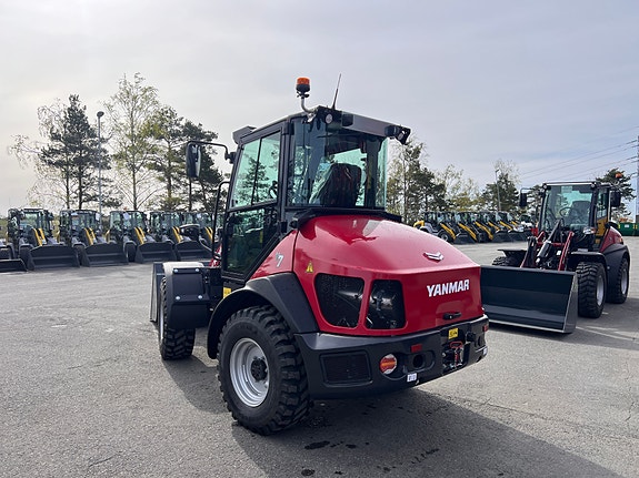 Yanmar V7 10 of 18