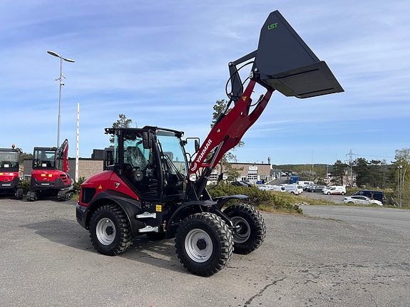 Yanmar V7 7 of 18