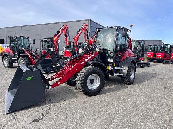Yanmar V7 12 of 18
