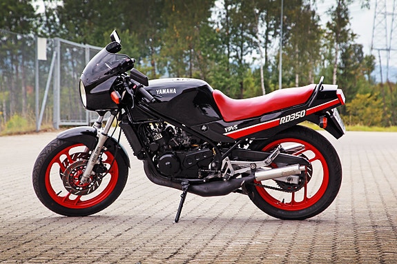 Yamaha RD350 YPVS 4 of 25