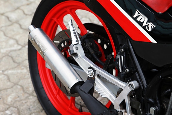 Yamaha RD350 YPVS 16 of 25