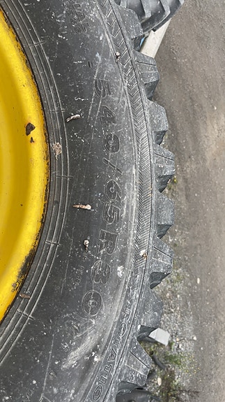 John Deere Nokian tri 2 4 of 6