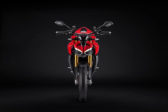 Ducati Streetfighter V2 + V2 S 8 of 29