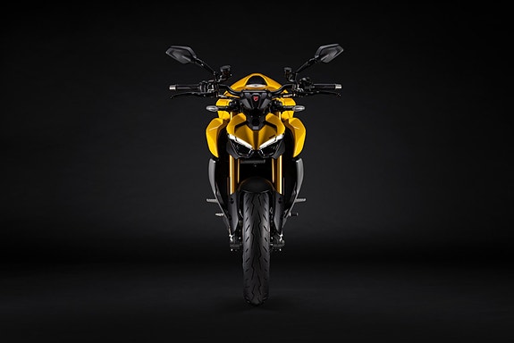 Ducati Streetfighter V2 + V2 S 17 of 29