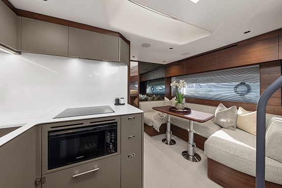 Princess V50 Open 21 of 30