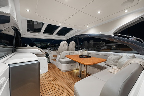 Princess V50 Open 15 of 30
