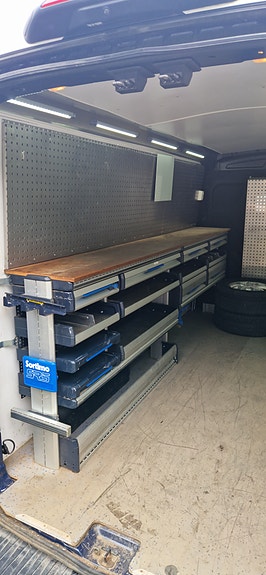 Ford Transit 18 of 30