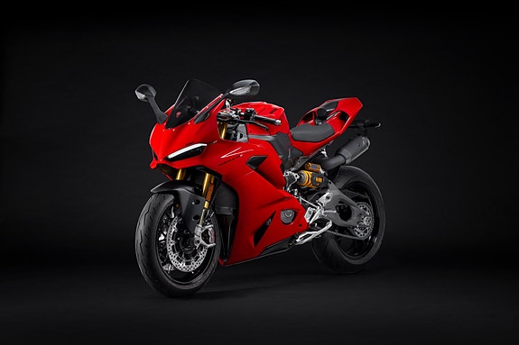Ducati Panigale V2 + V2 S 2 of 28