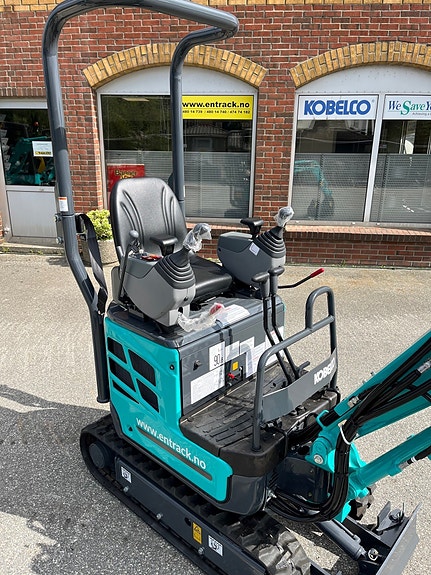 Kobelco SK10SR-2E 9 of 11
