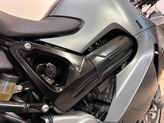 BMW F800 ST 19 of 30