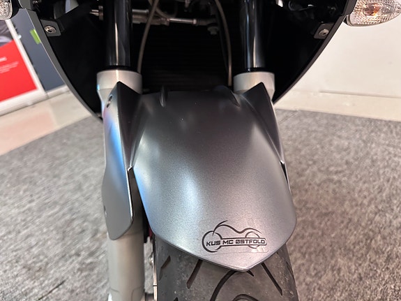 BMW F800 ST 24 of 30