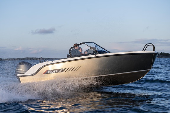 Kanonpris på Yamarin Cross 55BR m/Yamaha F115LB 8 of 29
