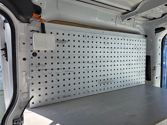 Ford Transit 15 of 25