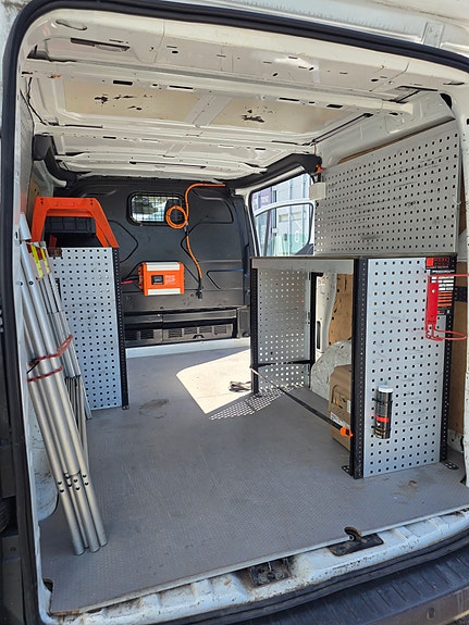 Ford Transit 7 of 25