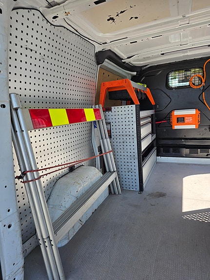 Ford Transit 8 of 25