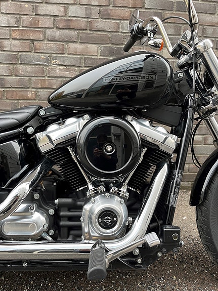 Harley-Davidson FXST Softail Standard 5 of 5