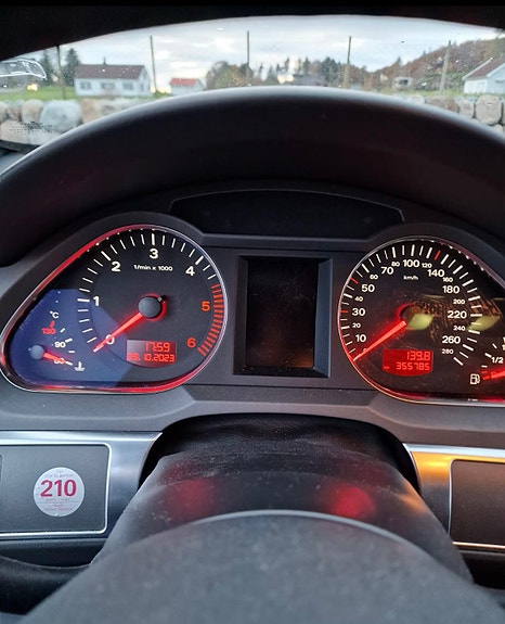 Audi A6 7 of 14