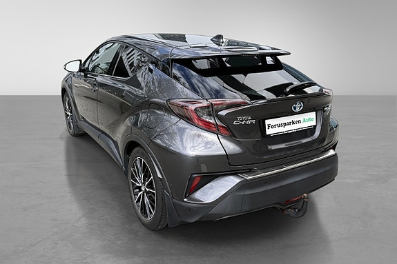 Toyota C-HR 9 of 30