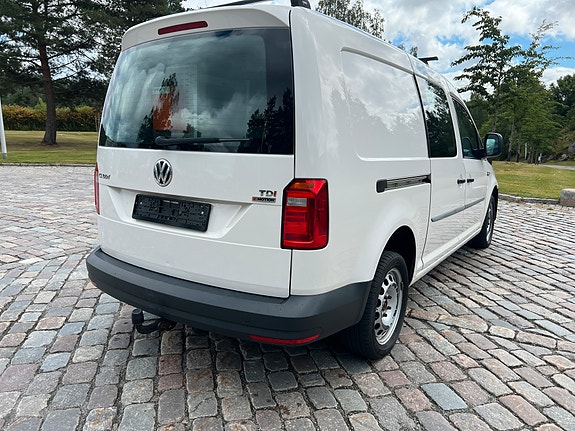 Volkswagen Caddy Maxi 6 of 16