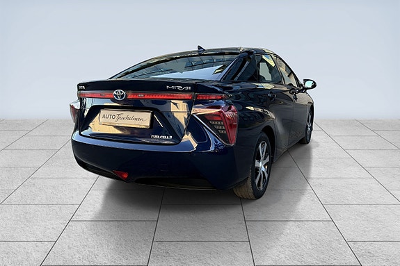 Toyota Mirai 5 of 5