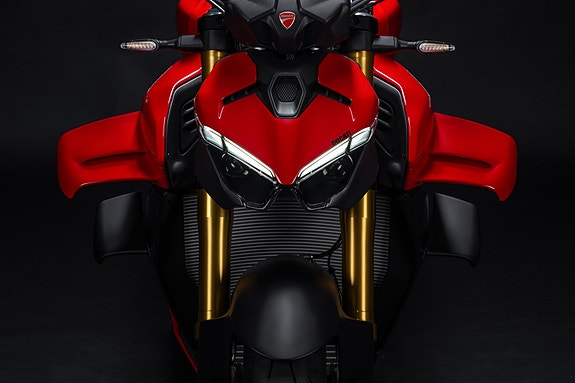 Ducati Streetfighter V4 + V4 S 4 of 5