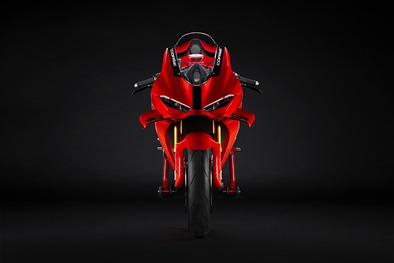 Ducati Panigale V4 + V4 S 15 of 16