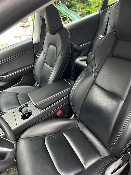 Tesla Model 3 3 of 12