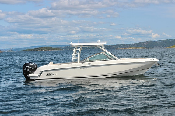 2018 Boston Whaler 270 Vantage, 2 x 300hk, velholdt, -185 timer. 2 of 5