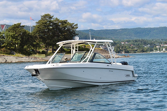 2018 Boston Whaler 270 Vantage, 2 x 300hk, velholdt, -185 timer. 3 of 5
