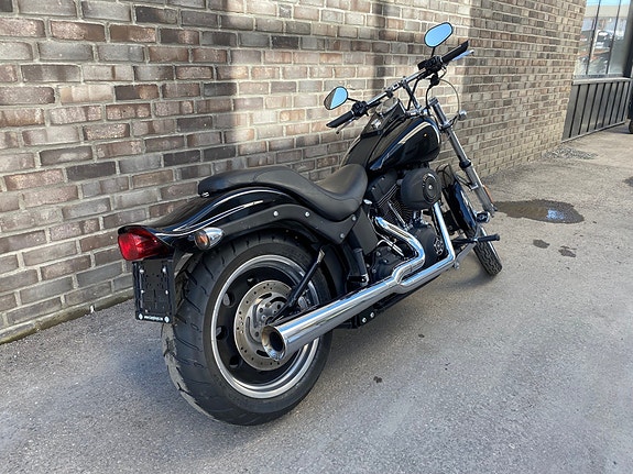 Harley-Davidson FXSTB Night Train 6 of 9