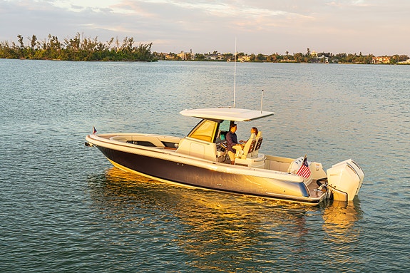 Nyhet! Chris-Craft 31 Catalina