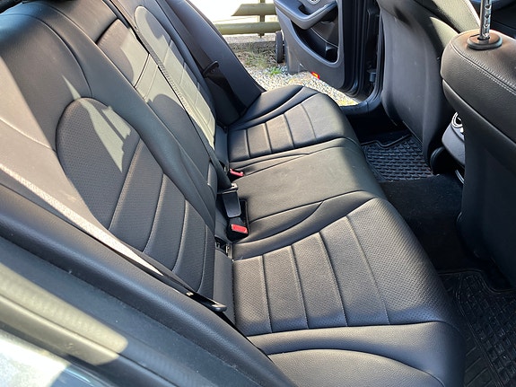 Mercedes-Benz C-Klasse 7 of 10