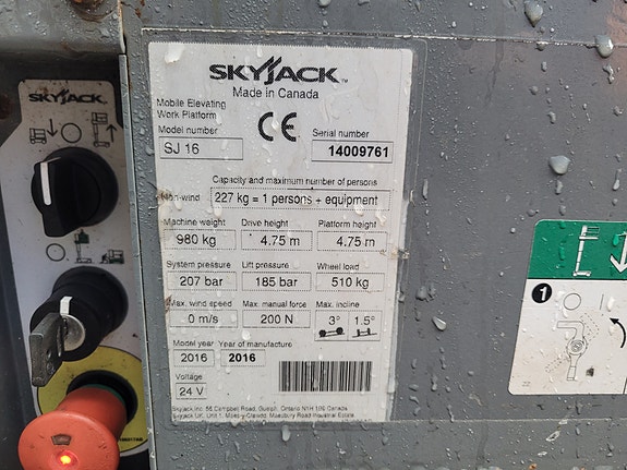 SkyJack SJ16 6 of 10