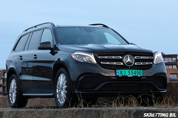 Mercedes-Benz GLS63 22 of 30