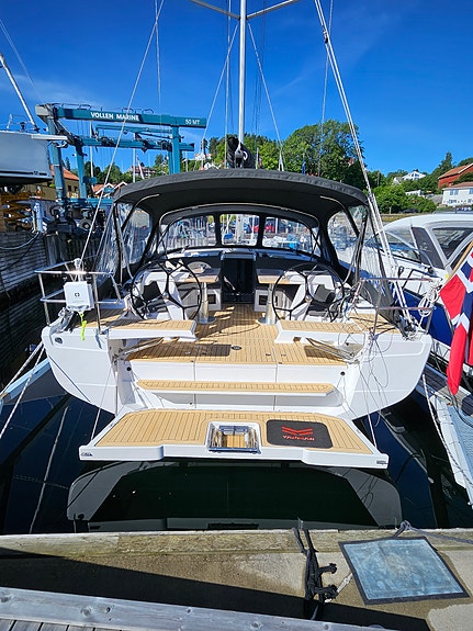 Nybygget Hanse 410 - Meget godt utstyrt med levering juni i Oslo eller Bergen. 2 of 5