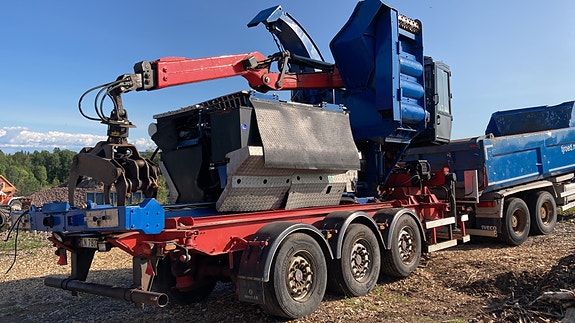 Bruks DM 805 Flishogger på chassis 19 of 27