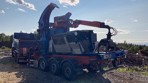 Bruks DM 805 Flishogger på chassis 9 of 27