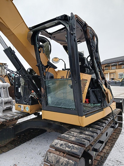 Cat 308 Hugges nå! 5 of 5