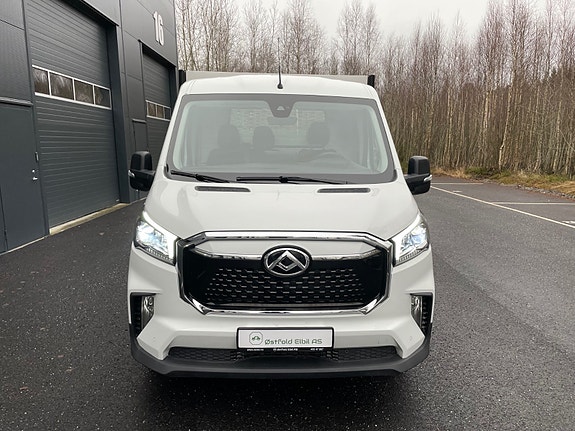 Maxus e-Deliver 9 7 of 17
